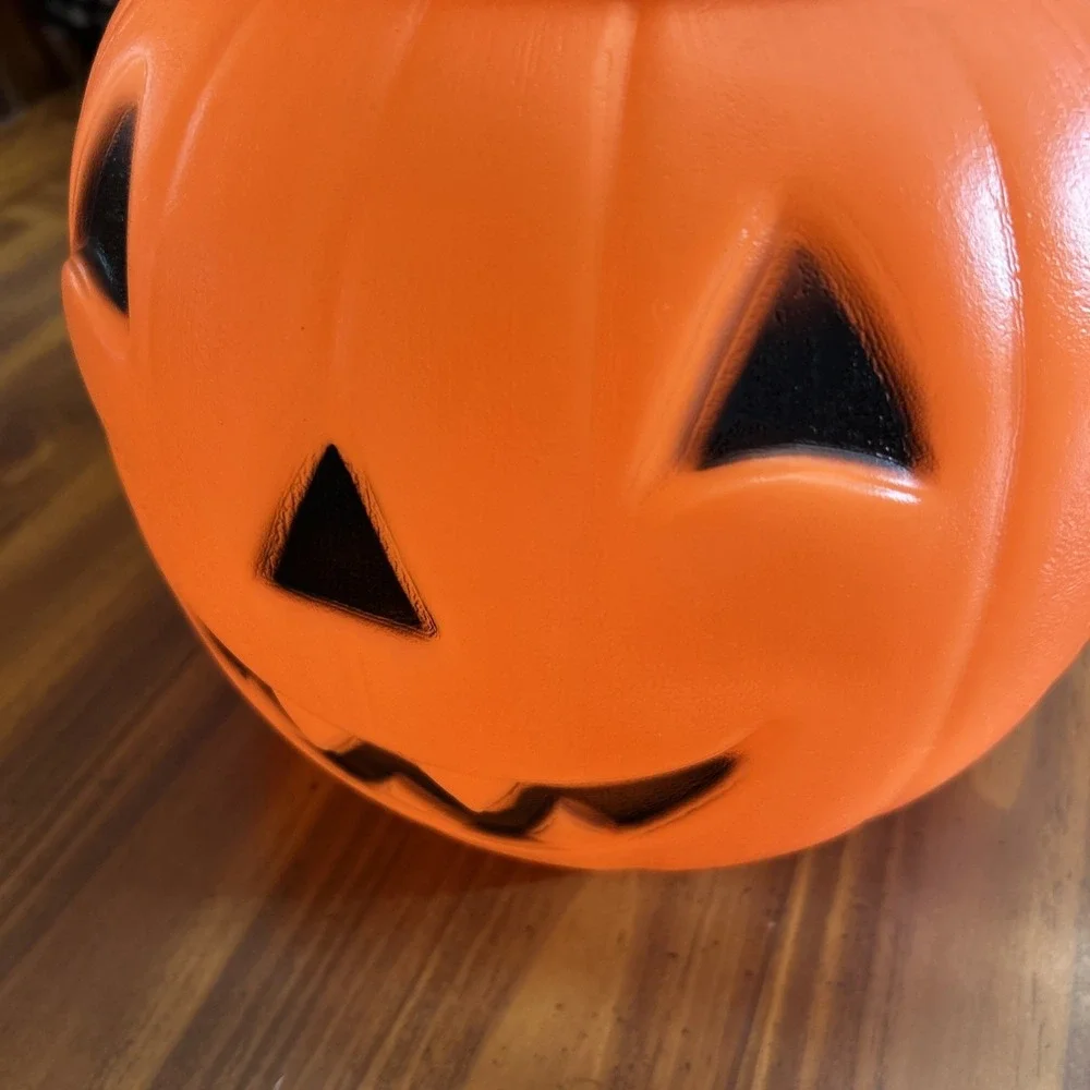Vintage 80's Trick Or Treat Pumpkin Plastic‎ With Handle